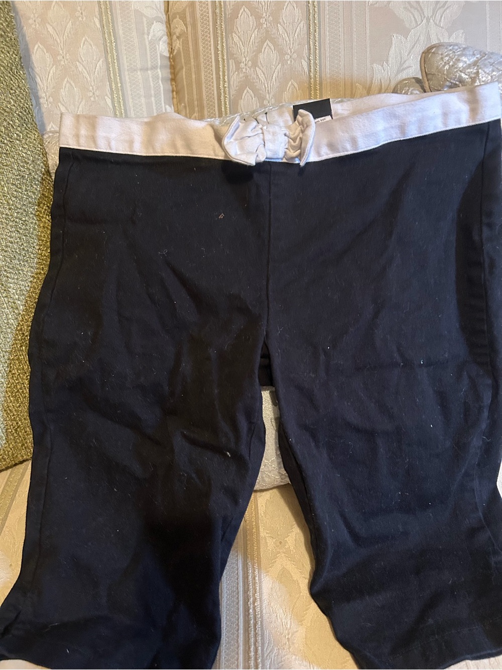 Lucky 13 apparel capri’s for that pin-up look every doll is looking for